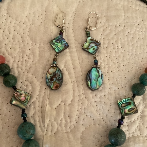 ABALONE SHELL HAND MADE necklace/earrings Set - Picture 7 of 8